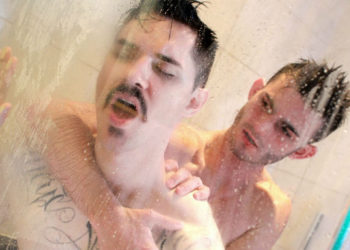 Zak Bishop gets fucked in the shower by Vincent James at Gay Room