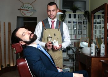 Men At Play: Miguel Angel and Dani Rivera fuck in “Barbershop Play” (part 1)