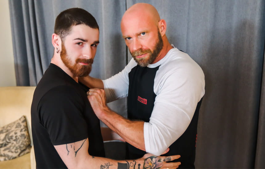 Masqulin: Nick Milani gets fucked by Killian Knox in "Who's Your Daddy?" (part one)