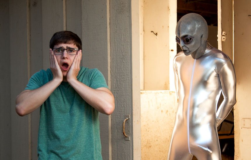 Next Door Studios: Will Braun takes Ryan Jordan's raw cock in "Extraterrestrial Probing"