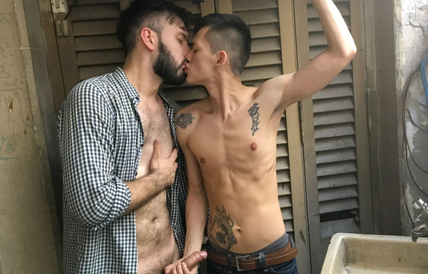 Reality Dudes: Andres and Diego suck and fuck in "Dudes in Public 67: Closet"